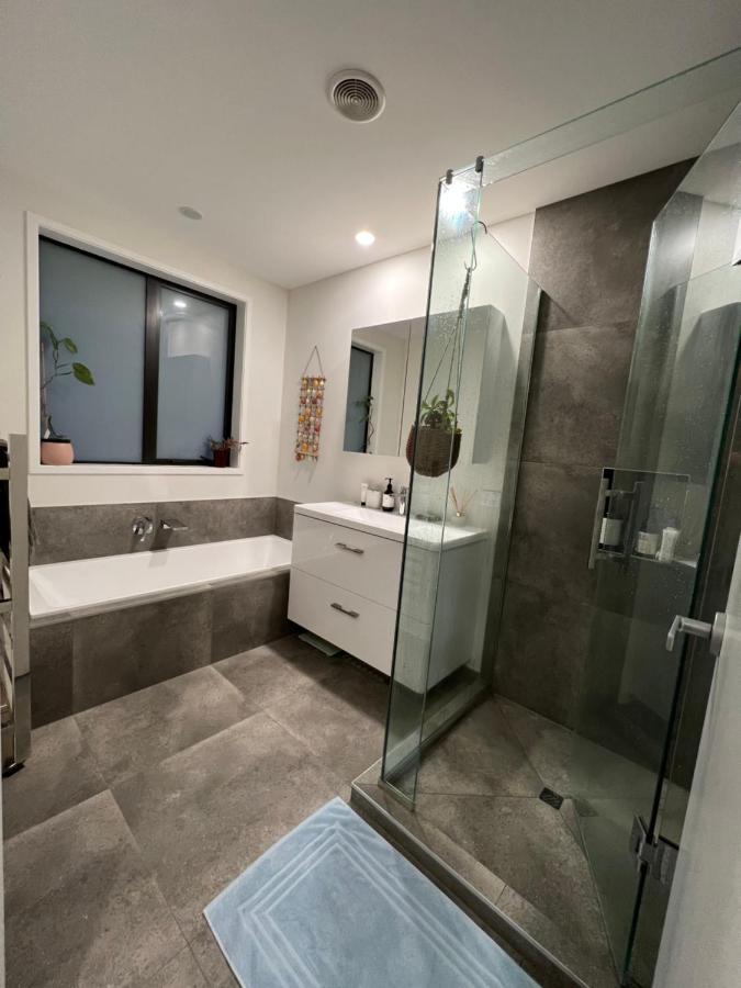 Convenient And Comfortable Waitara エクステリア 写真